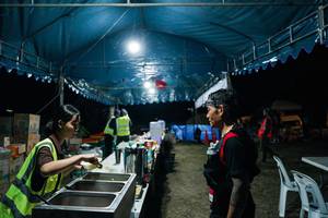 BIB: 
                            <button type="button" onclick="openModal(28154270)" class="btn btn-primary btn-sm float-right btn-popup" data-toggle="modal" data-target=".modal-high-quality">
                        <i class="fas fa-shopping-cart"></i> Add to Cart
                    </button>
                                            <button type="button" onclick="isThisMe(28154270, true)" class="btn btn-success btn-sm float-right btn-popup btn-isme hidden" data-toggle="tooltip" data-placement="bottom" title="นี่คือรูปของคุณใช่ไหม คลิกที่นี่เพื่อเอาเข้าอัลบั้ม">
                        <i class="fas fa-plus"></i> Add to album
                    </button>
                    <button type="button" onclick="isThisMe(28154270, false)" class="btn btn-warning btn-sm float-right btn-popup btn-isnotme hidden">
                        <i class="fas fa-ban"></i> Remove from album
                    </button>